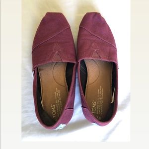 Toms shoes